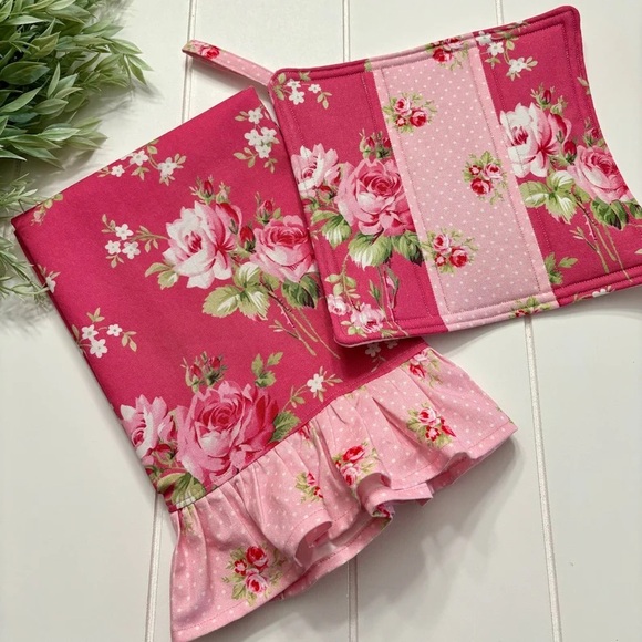 Shabby Chic Roses Decorative Tea Towel Pot Holder Set - Picture 1 of 9